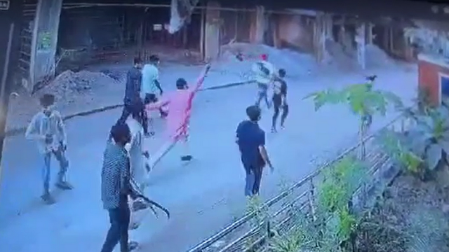 এবার পল্লবীতে ৫ কোটি টাকা চাঁদা না পেয়ে হামলা-গুলি; হাসপাতালে ভর্তি ১ জন