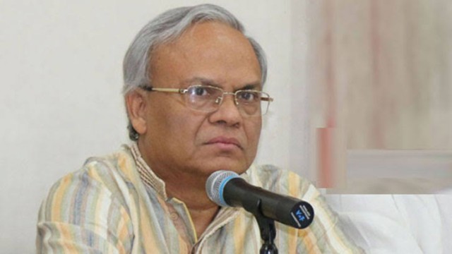 যারা গণহত্যা লুটপাটের সাথে জড়িত তাদের বিচার চাই তবে বাকিরা রাজনীতিতে ফিরলে আপত্তি নেই: রিজভী