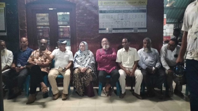 ২০১৮ সালে সংসদে যাওয়া বিএনপির দলীয় মনোনয়ন পাওয়া নেতাকে বয়কটের ডাক বঞ্চিত তিন প্রার্থীর