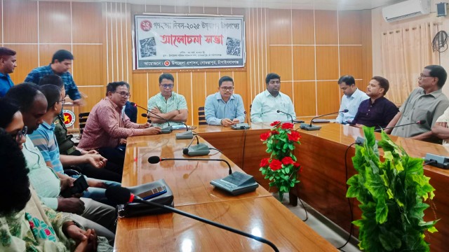 গোমস্তাপুরে ২৫ মার্চ গনহত্যা দিবস উদযাপন