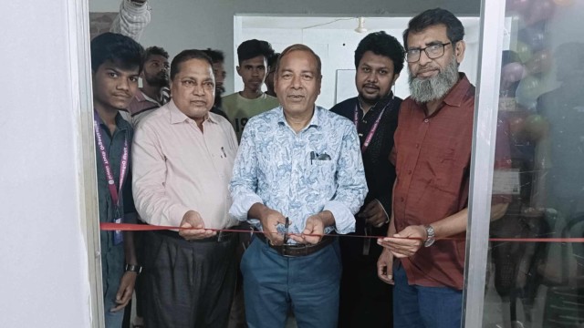 ভোলাহাটে আইকনিক ইউথ অর্গানাইজেশনের অফিস উদ্বোধন