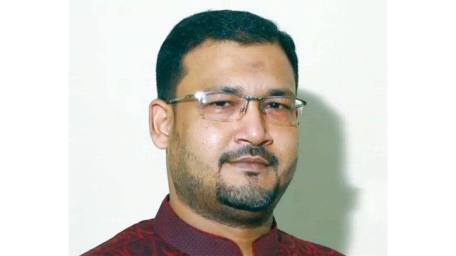 চাঁপাইনবাবগঞ্জ পৌরসভার সাবেক মেয়রসহ ৯জন ঢাকায় গ্রেফতার