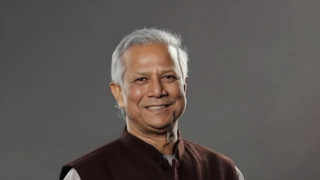 আওয়ামী লীগ নিষিদ্ধের দাবি বিবেচনায় নিচ্ছে সরকার