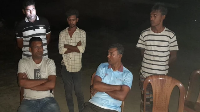 সিরাজগঞ্জের ‘চাঁদা চাইতে গিয়ে’ গণপিটুনির শিকার ৩ নেতা