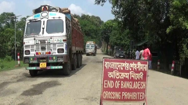 ঈদের ছুটি শেষে সোনামসজিদ স্থলবন্দরে আমদানি-রপ্তানি শুরু