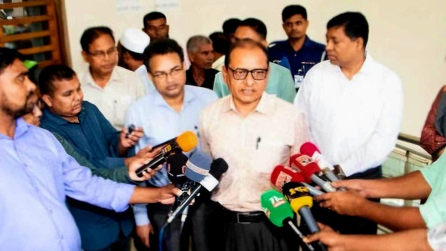 প্রাথমিক শিক্ষায় ঘাটতি পূরণ হয় না: শিক্ষা উপদেষ্টা ডা. বিধান রঞ্জন