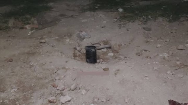 চাঁপাইনবাবগঞ্জে আধিপত্য বিস্তার নিয়ে কিশোর গ্যাংয়ের সংঘর্ষে ককটেল বিস্ফোরণ, আহত ৫