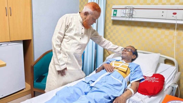 সাংবাদিক কাজলের পাশে নূরুল ইসলাম বুলবুল