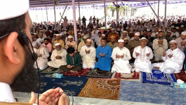 ঈদের জামাতে ঐক্যের বার্তা, রাজশাহীতে ফিলিস্তিনের জন্য বিশেষ মোনাজাত