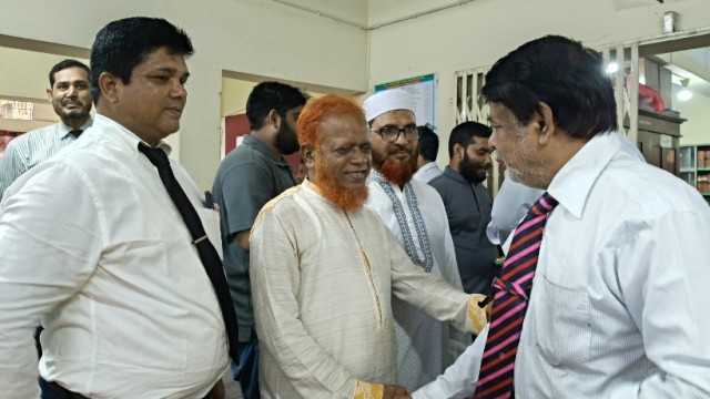 চাঁপাইনবাবগঞ্জে আইনজীবীদের সঙ্গে জামায়াত নেতা নূরুল ইসলাম বুলবুলের সৌজন্য সাক্ষাৎ